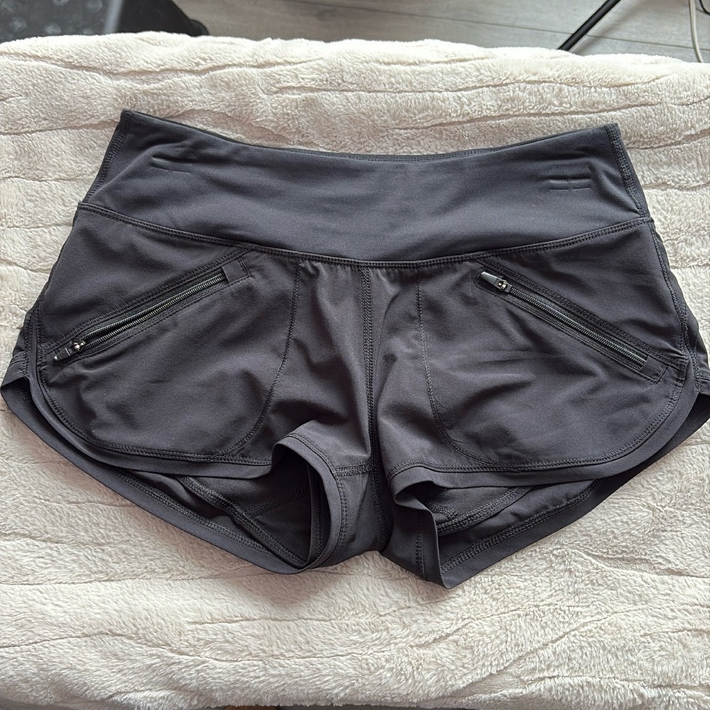 XS263 Park life black athletic shorts